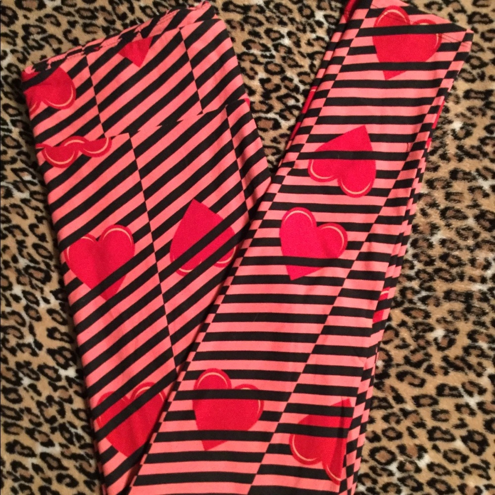 Lularoe Valentines Leggings